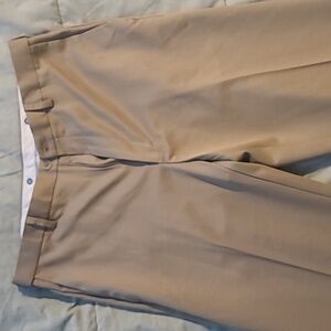 34x34 Haggar dress khaki pants